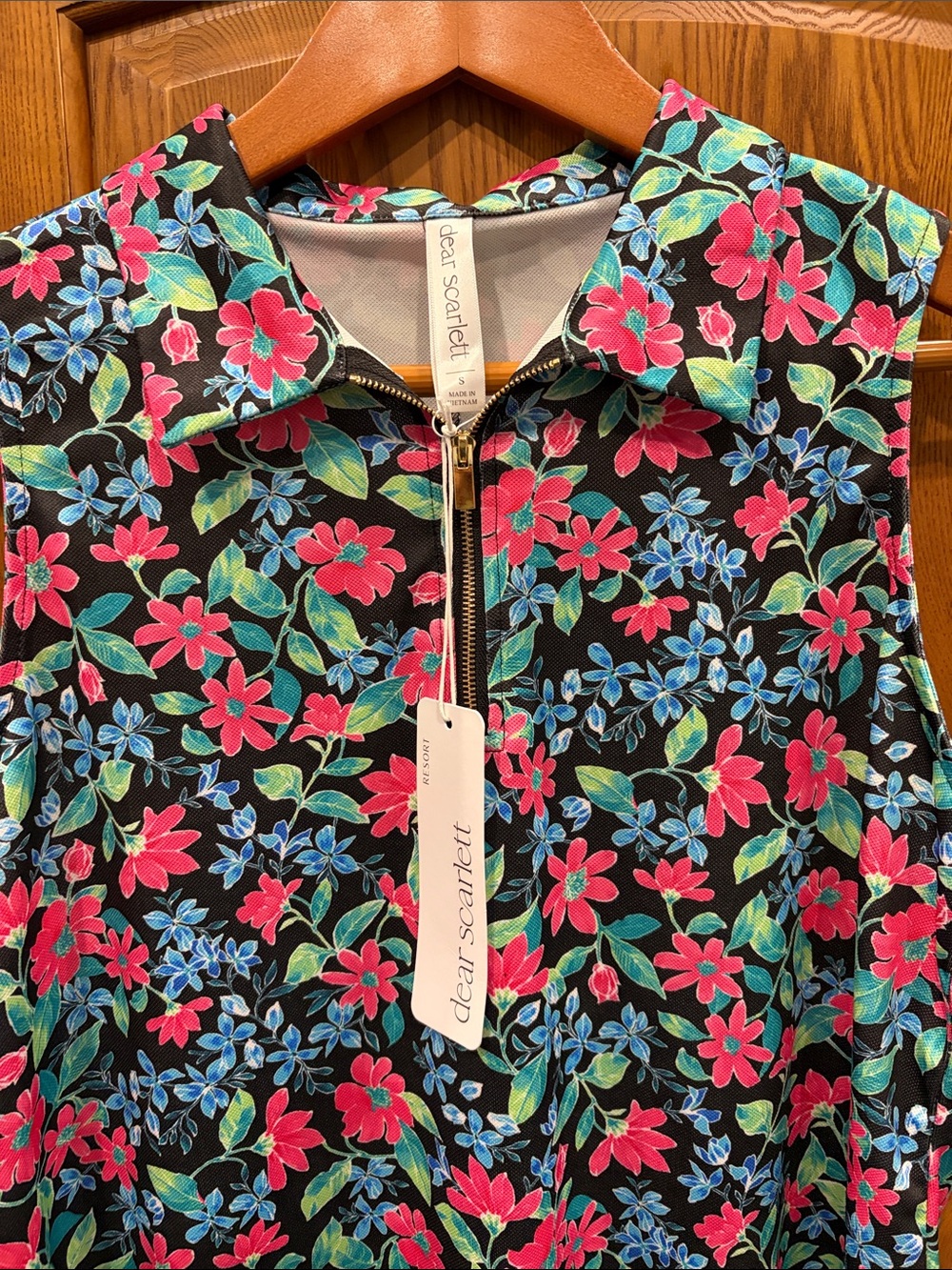NWT Dear Scarlett Resort Sleeveless Tank - size small